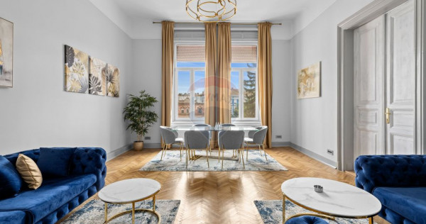 Birou ultracentral &icirc;n clădire istorică (Palatul N&aacute;dasdy)