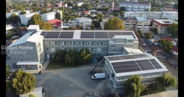 Platformă comercial&ndash;industrială cu venit activ || Macin