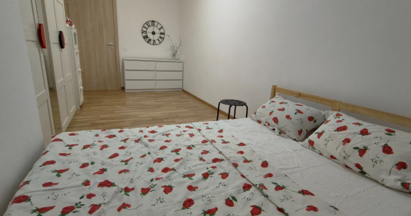 Inchiriez apartament 3 CAMERE, pe str. Sondelor, zona 9 Mai