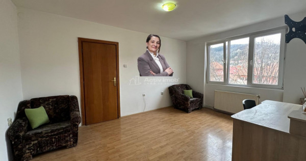 Resita, Apt. 3 cam.cf.1, semidec, CENTRAL