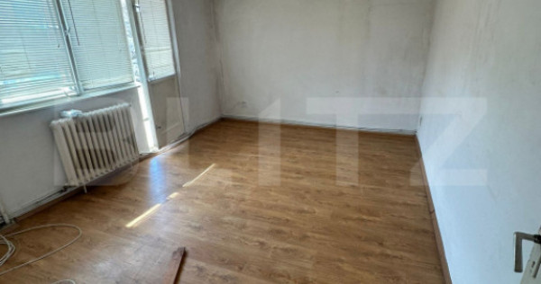 Apartament 3 camere, decomandat, 62 mp, etaj 3, balcon, Mă