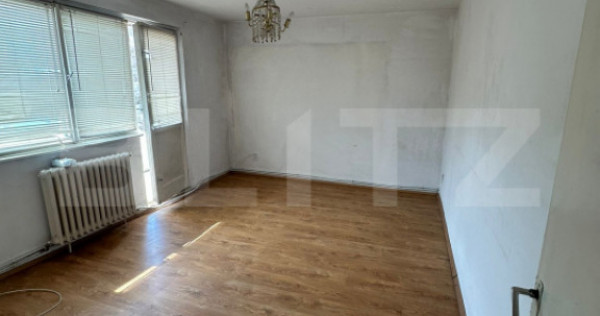 Apartament 3 camere, decomandat, 62 mp, etaj 3, balcon, Mă