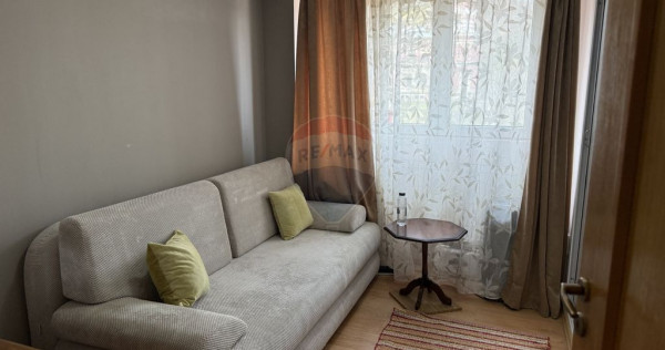 Apartament cu 3 camere de v&acirc;nzare &icirc;n Centrul orașului ...