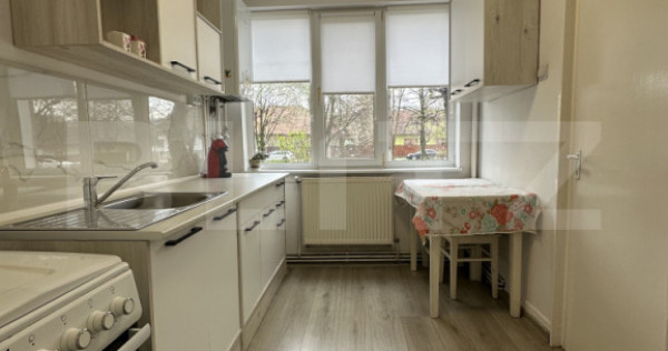 Apartament 3 camere decomandat &ndash; Tudor, zona excelenta