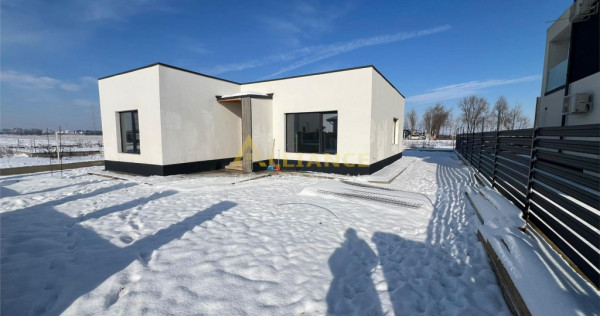 Casa 3 camere-2 bai-10 min de STV