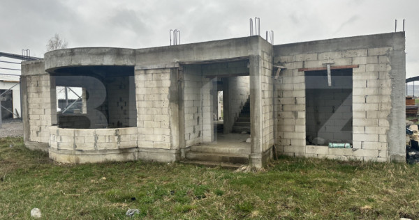 PROIECT CASA si TEREN INTRAVILAN GENEROS