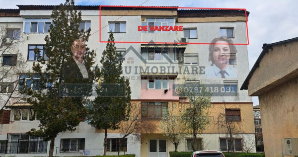 Apartament 3 camere, 73 mp | Etaj 4 cu acoperiș | Zonă ...