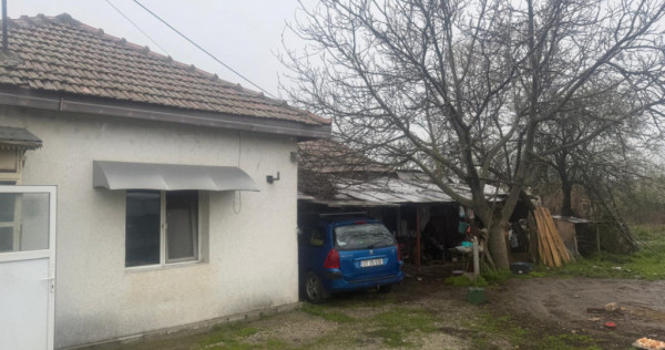 Casă de v&acirc;nzare &icirc;n sat Braneț, comuna B&acirc;rza, județul O