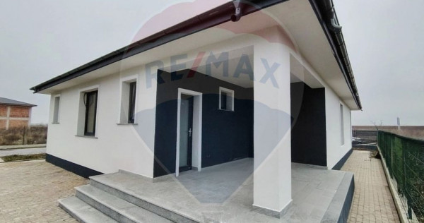 Casă cu 4 camere Greenfield Residence