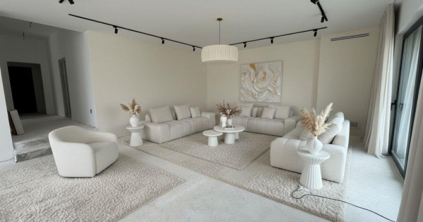 Apartament 4 camere de in zona Nordului Bucuresti