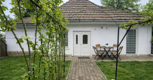 Casa cu 650 mp teren,zona linistita,curte verde,potential ex