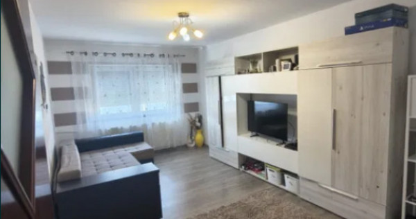 Apartament 2 camere, decomandat - zona Sacele