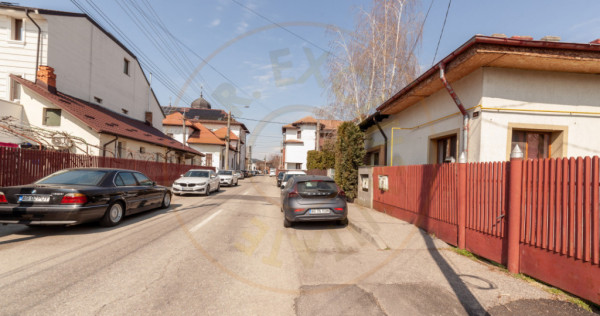 Casa zona centrala - Sfanta Vineri, Pitesti