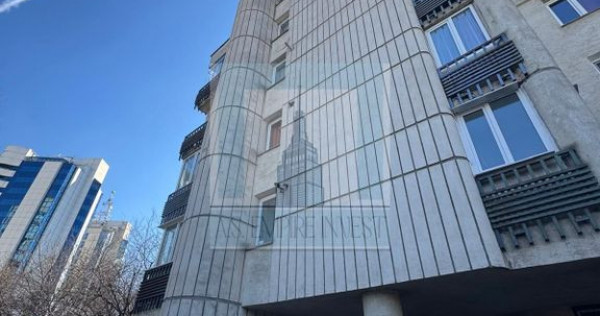 Apartament 3 camere &ndash; Centrul Civic | Bd. Mihail Kogăl...