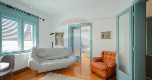 Casă cu teren 360 mp, central, zona Bd. Dacia, Canonicil...