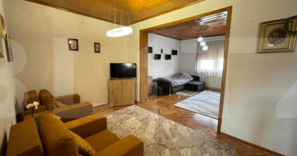 Casă modernă, cu saună, 7 camere, pompă de căldură și