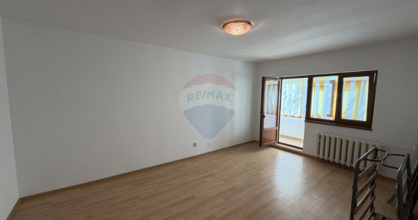 Apartament doua camere et 1