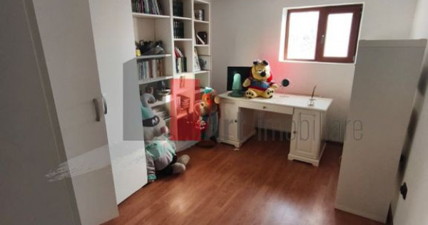 Casa Vanzare Giulesti 4 camere