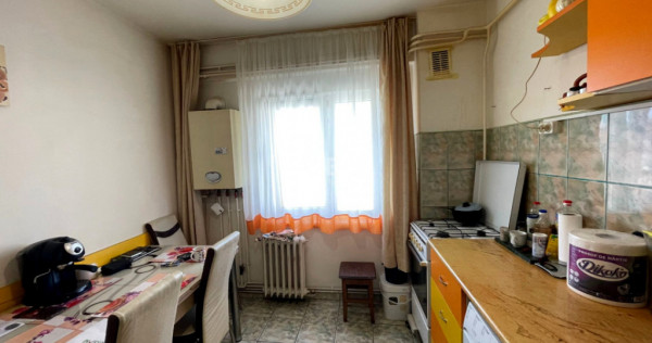 Apartament 3 camere Mircea cel Bătr&acirc;n &ndash; 69 mp &ndash; vedere