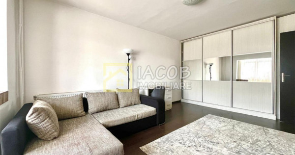 Apartament 2 camere decomandate, etaj 1, str. Mioritei Bacau