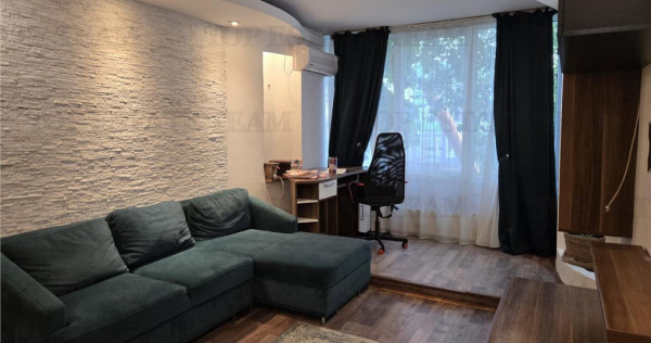 Apartament 3 camere Apusului