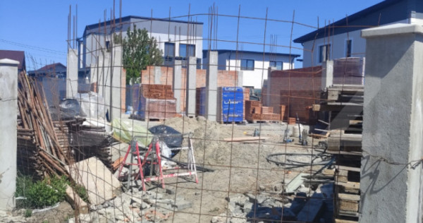 Proprietate premium cu casă in constie | Zonă Valea Lupulu