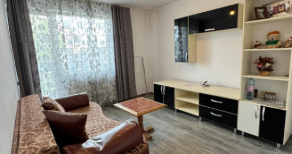 Apartament 2 camere, 48 mp, zona Hotvon