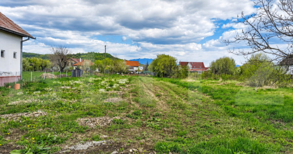 Teren Intravilan, 700 mp | Zona Unirea &ndash; Toate Utilități