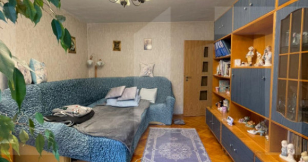 Apartament 3 camere, 68 mp, zona Aradului