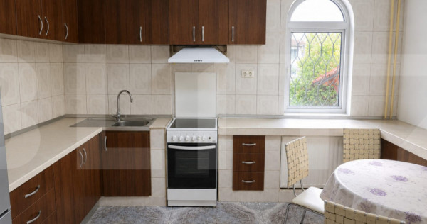 Apartament 3 camere, 77 mp, parter, mobilat, zona Girocului