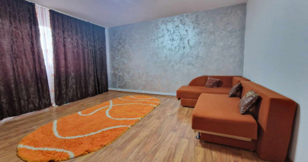 &Icirc;nchiriere apartament 4 camere, situat &icirc;n T&acirc;rgu Jiu, Str.