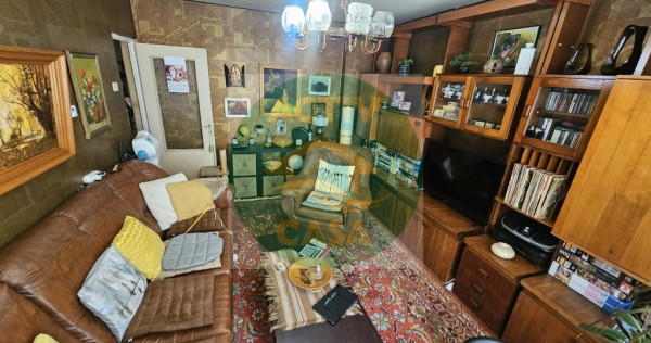 Apartament 3 camere, etaj 1, zona centrala