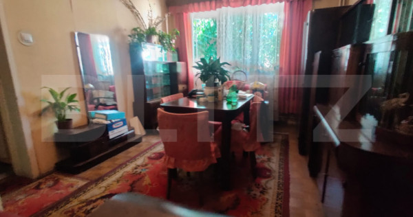 Apartament 3 camere, 2 balcoane, zona Rogerius