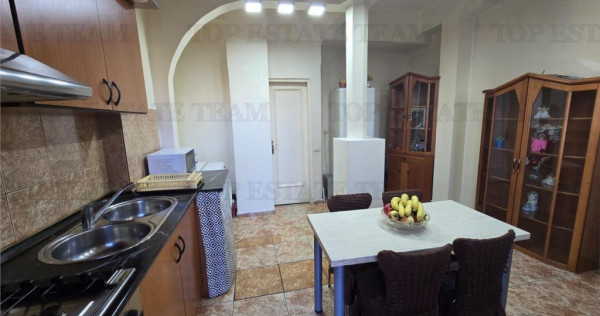 Apartament central 110 mp | Ideal locuita sau birou | 4 came