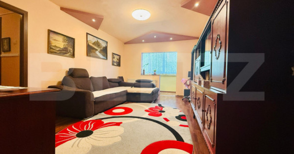 Apartament 4 camere Tractorul/ 2 bai/ 2 spatii de depozitare