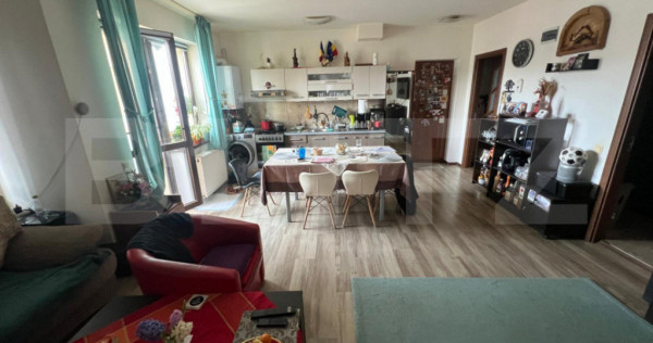 Apartament 3 camere, 60 mp, parcare inclusa, zona Terra