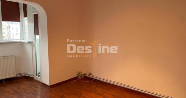 13 Septembrie-Prosper | 3 camere | 82mp | et 8 | renovat | 1