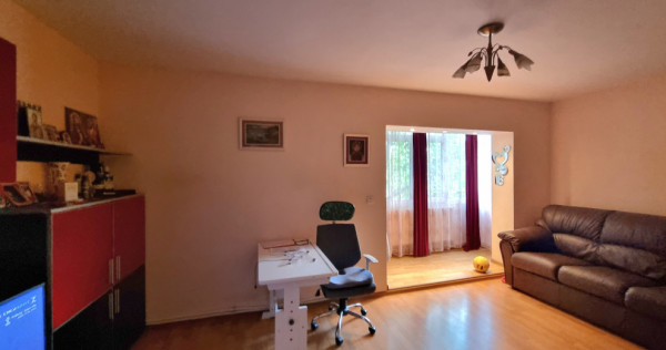 Apartament 3 camere/etajul 1 &icirc;ntre Școala Mihai Drăgan ș