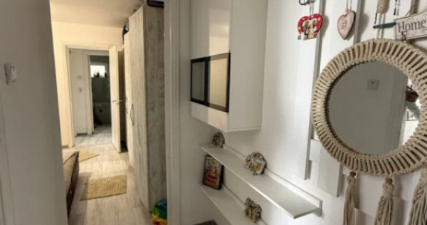 Apartament 2 camere semidecomandat, 42 mp, zona Craiovita No