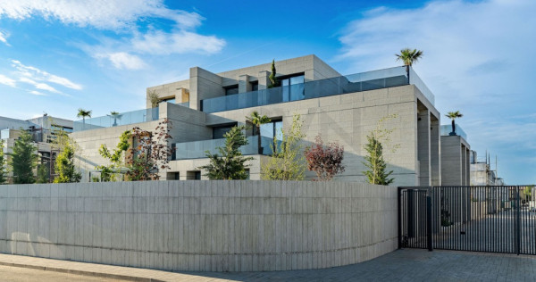 Vila Complex Finalizat Pipera zona Iancu Nicolae