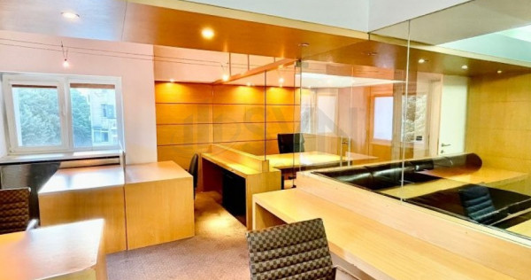 Apartament 5 camere l Birou