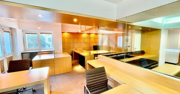 Apartament 5 camere l Birou