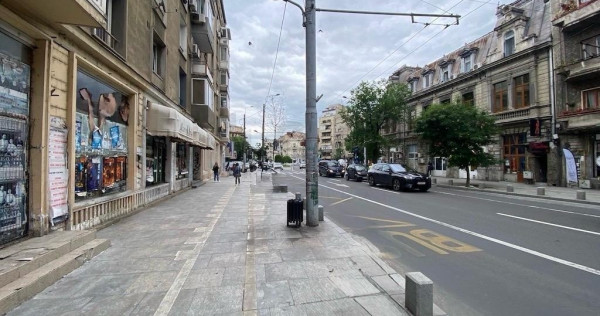 Spatiu comercial stradal Kogalniceanu - predare renovat