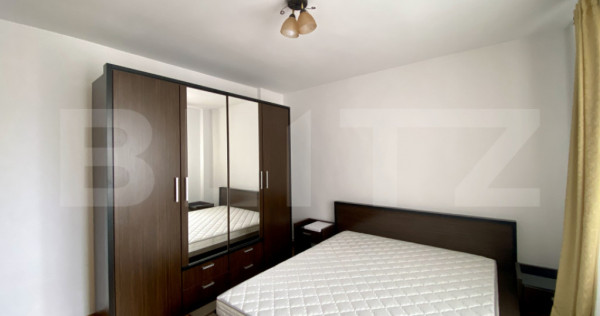 Apartament luminos cu 2 camere, decomandat, zona Penny Mana