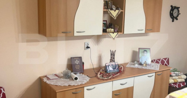 Casa 2 camere, 116 mp, teren 3.548 mp, zona Tataresti