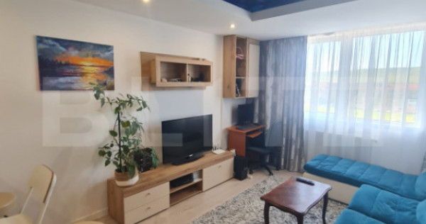 Apartament cu 3 camere, semidecomandat, mobilat si utilat, p