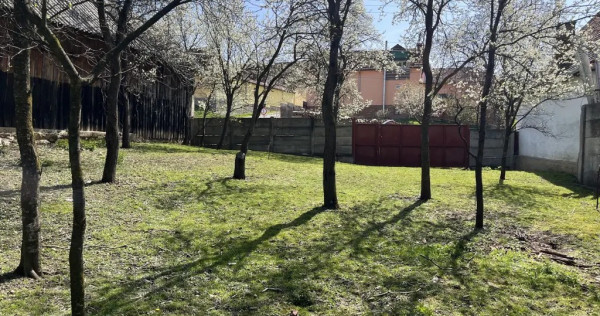 Teren intravilan Poplaca, 989 mp, centru, la 8 minute de Sibiu