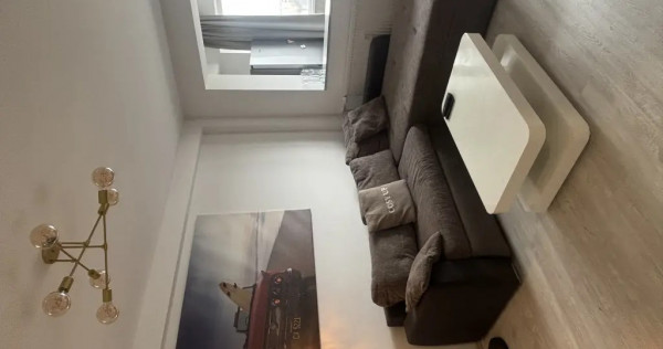 Inchiriez Apartament 2 camere Piata Muncii
