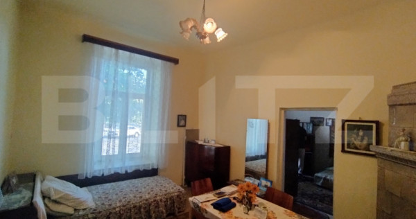 Ap. 2 camere, 40 mp, parter, Bld. Carol I, pretabil sediu fi