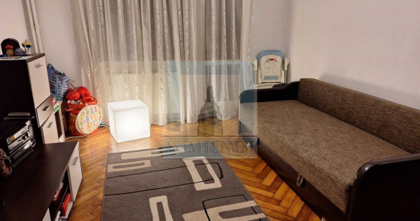 Garsoniera decomandata, 30 mp utili - zona Astra